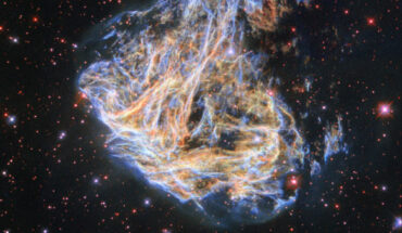 This Hubble image shows DEM L 190, a young supernova remnant in the Large Magellanic Cloud. Image credit: NASA / ESA / Hubble / S. Kulkarni / Y. Chu.