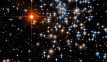 This Hubble image shows NGC 2660, an open cluster 8,617 light-years away in the constellation of Vela. Image credit: NASA / ESA / T. von Hippel, Embry-Riddle Aeronautical University / Gladys Kober, NASA & Catholic University of America.