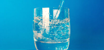 Dmitrieva et al. tested the hypothesis that optimal hydration may slow down the aging process. Image credit: StockSnap.