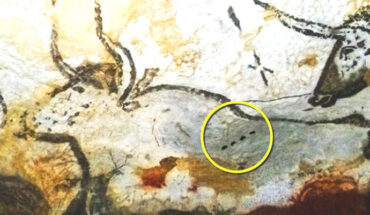 An examples of animal depiction associated with dots. Image credit: Bacon et al., doi: 10.1017/S0959774322000415.