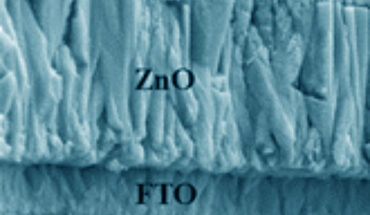 Chauhan et al. designed a smart supercapacitor using a novel stack of metal oxides that can efficiently harvest energy from sunlight and simultaneously store it. Image credit: Chauhan et al., doi: 10.1039/D2TA06790K.