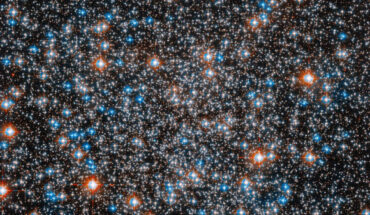 This Hubble image shows a portion of Messier 55, a globular cluster located some 20,000 light-years away in the constellation of Sagittarius. Image credit: NASA / ESA / A. Sarajedini, Florida Atlantic University / M. Libralato, STScI, ESA & JWST / Gladys Kober.