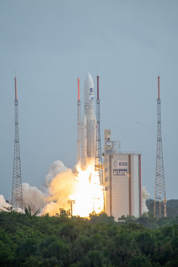 JUICE lifted off on an Ariane 5 rocket from Europe’s Spaceport in French Guiana on April 14, 2023. Image credit: M. Pédoussaut / ESA.