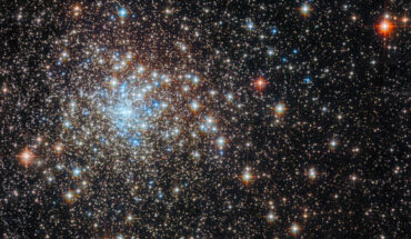 This Hubble image shows NGC 6325, a globular cluster some 26,000 light-years away in the constellation of Ophiuchus. The color image includes both optical and near-infrared observations from Hubble’s Wide Field Camera 3 (WFC3) and Advanced Camera for Surveys (ACS). Four filters were used to sample various wavelengths. The color results from assigning different hues to each monochromatic image associated with an individual filter. Image credit: NASA / ESA / Hubble / E. Noyola / R. Cohen.
