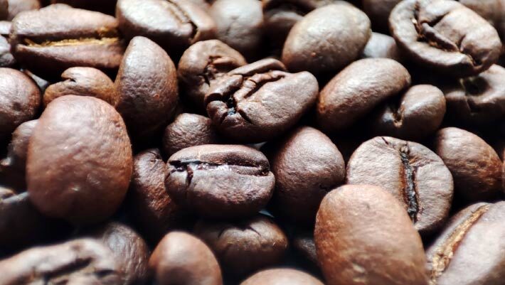 Using NMR-based analysis, Tira et al. were able to identify the most abundant constituents of espresso coffee. Image credit: Sci.News.