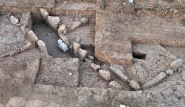 The 5,500-year-old gate at Tell Erani, Israel. Image credit: Yoli Schwartz, Israel Antiquities Authority.