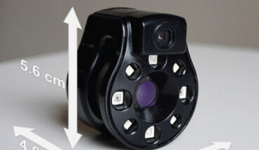 The Swift Ray 1 imaging device is a pocket-sized hyperspectral camera that is designed to sit over a smartphone’s camera lens and wirelessly connect to Swift Medical’s Skin and Wound app. Image credit: Ramirez-GarciaLuna et al., doi: 10.3389/fmed.2023.1165281.