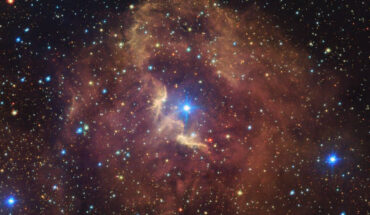 This VST image shows Gum 41, an emission nebula about 7,300 light-years away in the southern constellation of Centaurus. Image credit: ESO / VPHAS+ Team / CASU.