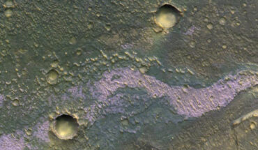 This CaSSIS/TGO image shows chloride-bearing deposits (purplish, scaley wave) in Terra Sirenum, Mars. Image credit: ESA / TGO / CaSSIS.