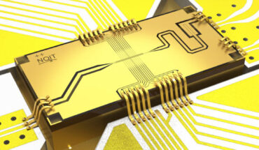 A rendering of the ion trap chip. Image credit: Jochen Wolf & Tom Harty, University of Oxford.