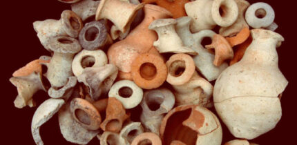 A selection of ‘Phoenician oil bottles’ (c. 750/740-550/530 BCE) from Motya, Italy. Image credit: A. Orsingher.