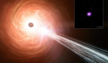 An artist’s illustration and an X-ray image from Chandra of RACS J0320-35. Image credit: NASA / CXC / INAF-Brera / Ighina et al. / SAO / M. Weiss / N. Wolk.