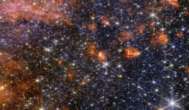 Stars, gas and cosmic dust in the Sagittarius B2 molecular cloud glow in near-infrared light, captured by Webb’s NIRCam instrument. Image credit: NASA / ESA / CSA / STScI / A. Ginsburg, University of Florida / N. Budaiev, University of Florida / T. Yoo, University of Florida / A. Pagan, STScI.