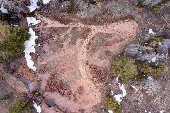 Aerial view of the West Gold Hill Dinosaur Tracksite in Colorado, the United States. Image credit: USDA Forest Service.