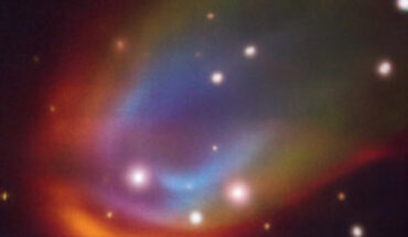 This image, taken with the MUSE instrument on ESO’s Very Large Telescope, shows a shock wave around RXJ0528+2838. Image credit: ESO / Iłkiewicz et al.