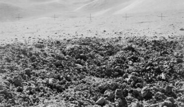 A close-up view of a portion of a ‘relatively fresh’ crater, looking southeast, as photographed during the third Apollo 15 lunar surface moonwalk. Image credit: NASA.