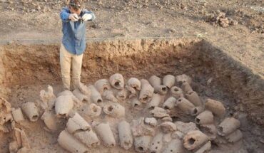 A pile of tuyères at the site of Didé West 1 in Senegal. Image credit: Anne Mayor.