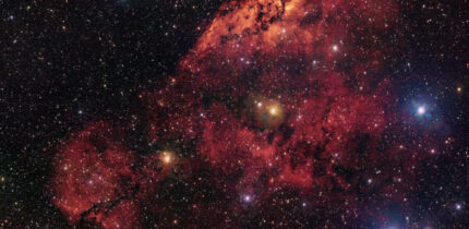 This VST image shows Gum 10 and Gum 11, two nebulae in the southern constellation of Puppis. Image credit: ESO / VPHAS+ Team.