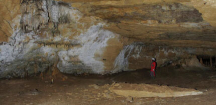 Sala Keimada, a chamber of Cueva Palomera in Burgos, Spain. Image credit: Ortega-Martínez et al., doi: 10.1016/j.jasrep.2026.105818.