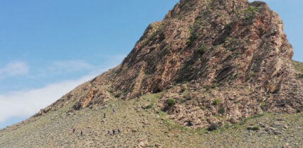 A look at Ararat-1 Cave from the bottom of the Ararat Depression. Image credit: Ariel Malinsky Buller.