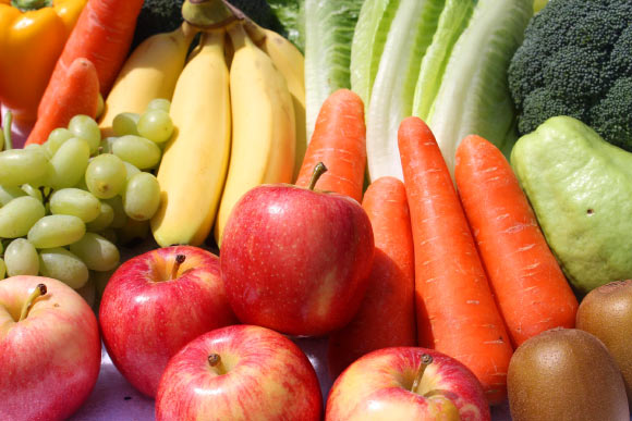 Potassium-rich foods include fruits, vegetables, legumes and dairy. Image credit: Jasmine Lin.
